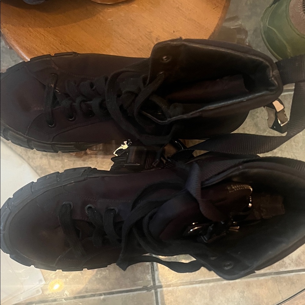 Prada Black Sneakers with Detachable Pouch - Picture 3 of 3